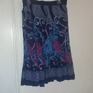 NWOT Navy floral skirt